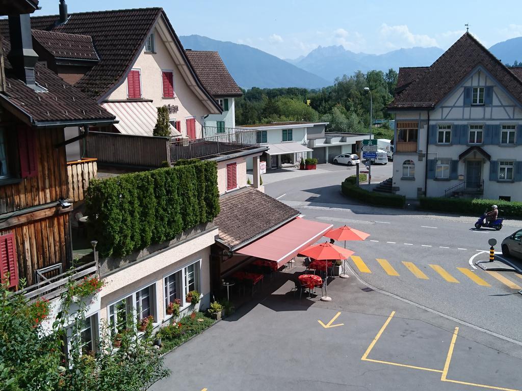 Gasthaus Zum Ochsen Neuhaus Dış mekan fotoğraf