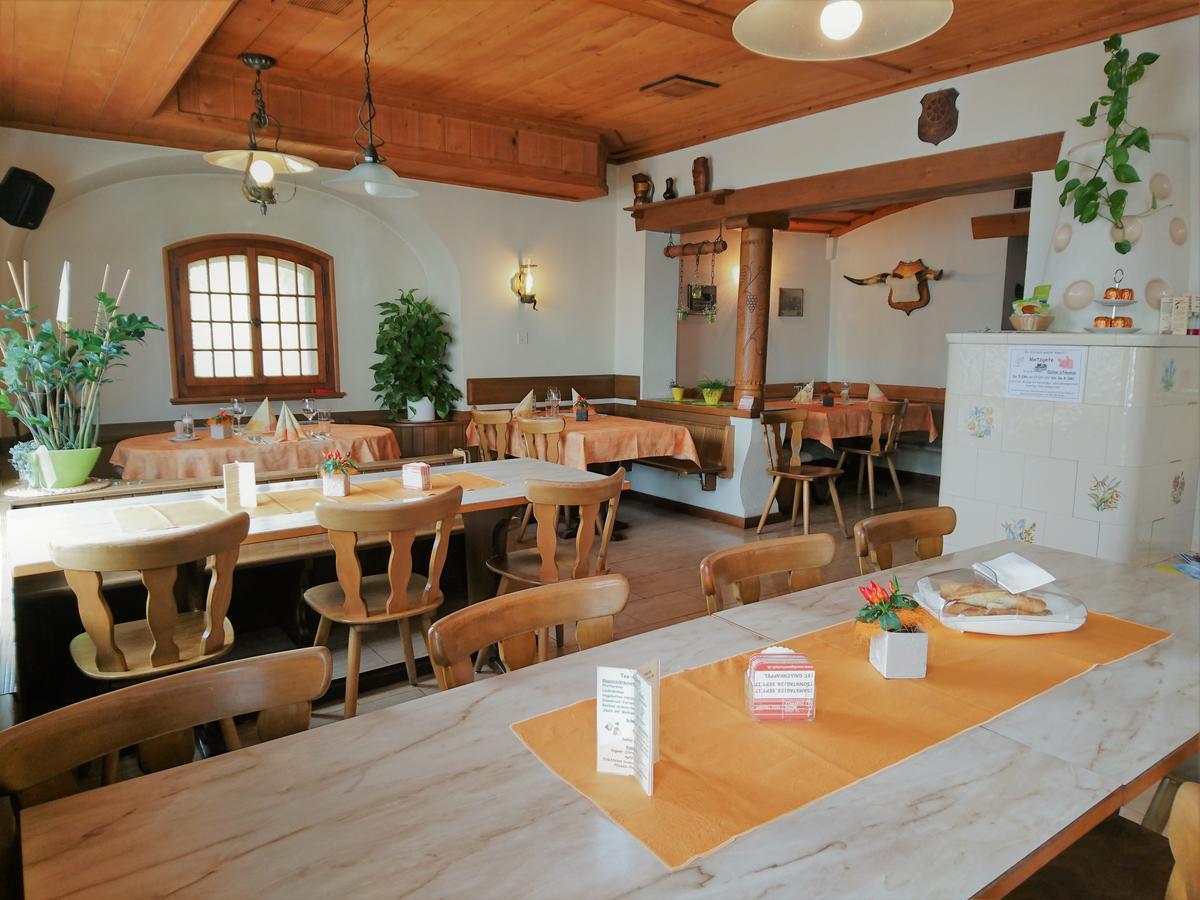Gasthaus Zum Ochsen Neuhaus Dış mekan fotoğraf