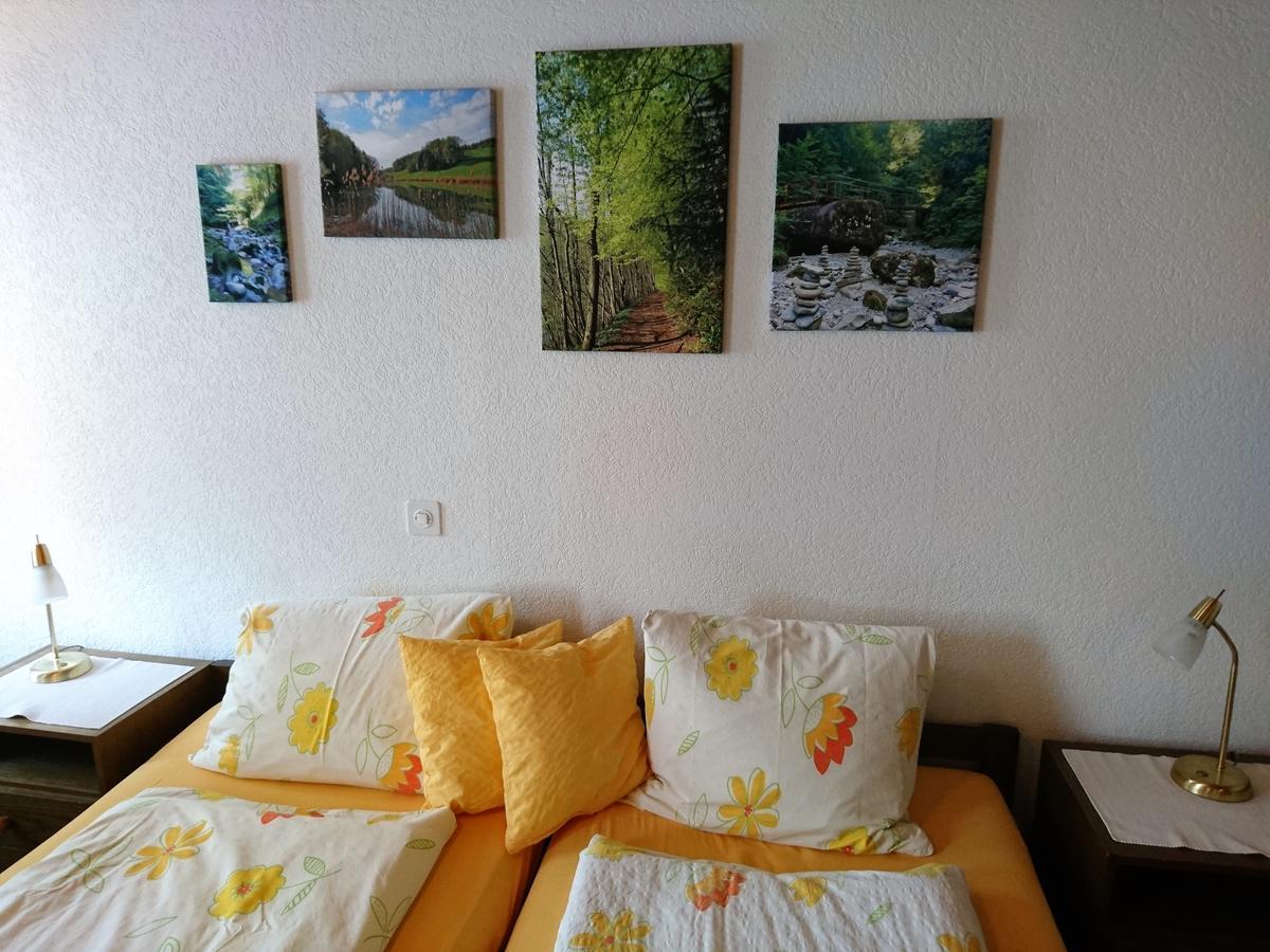 Gasthaus Zum Ochsen Neuhaus Dış mekan fotoğraf