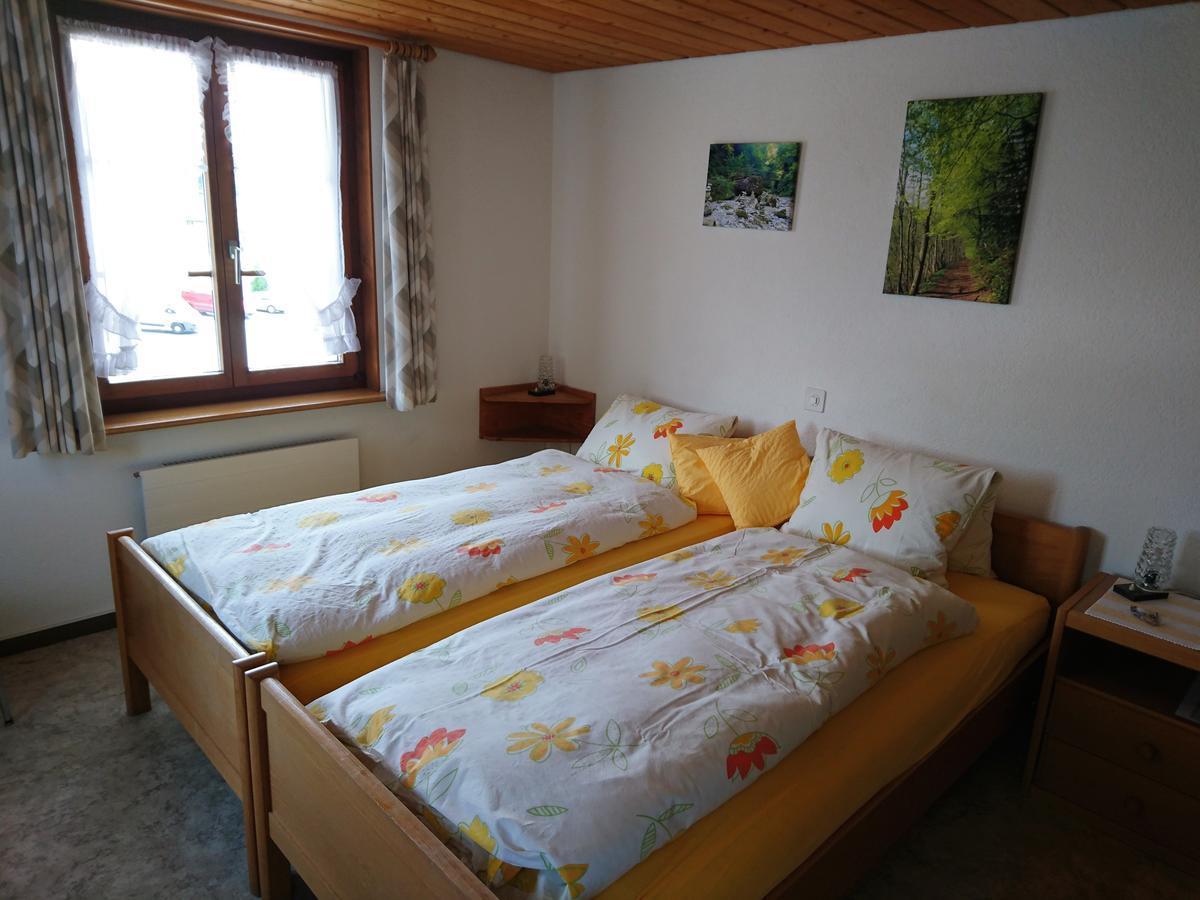 Gasthaus Zum Ochsen Neuhaus Dış mekan fotoğraf